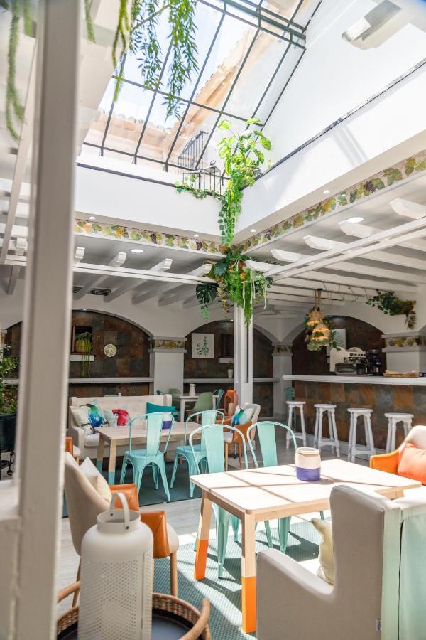 קוניל דה לה פרונטרה Hotel Marhava מראה חיצוני תמונה