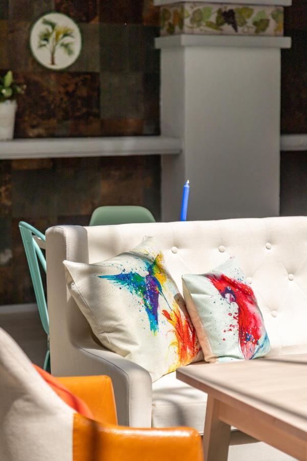קוניל דה לה פרונטרה Hotel Marhava מראה חיצוני תמונה