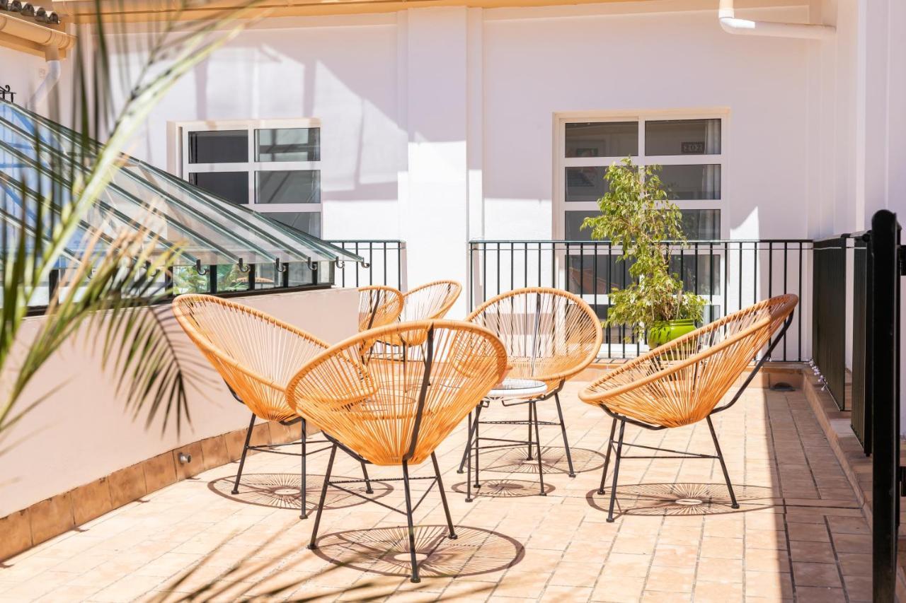 קוניל דה לה פרונטרה Hotel Marhava מראה חיצוני תמונה