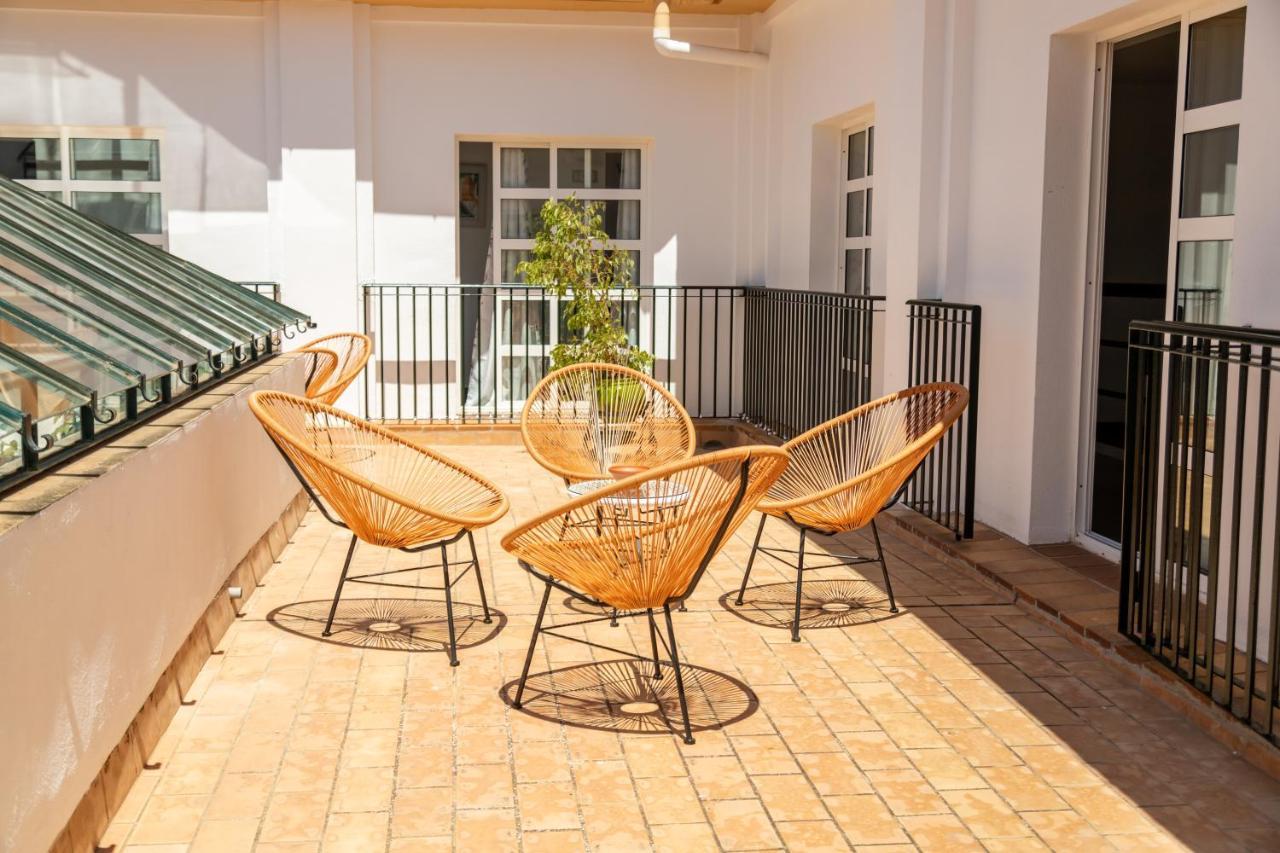קוניל דה לה פרונטרה Hotel Marhava מראה חיצוני תמונה
